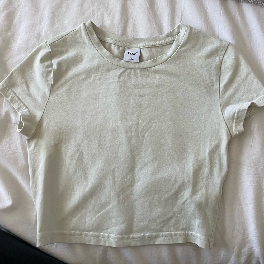 Aritzia Tna Baby Tee